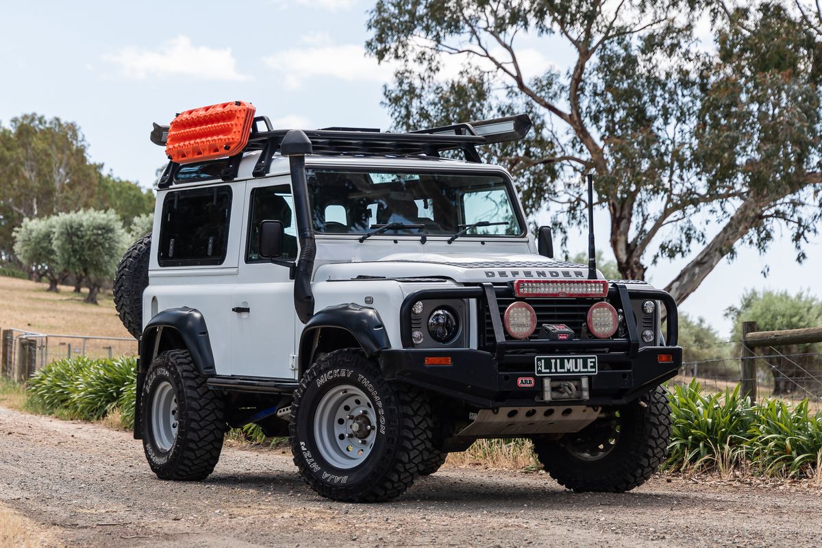 2016 Land Rover Defender 90