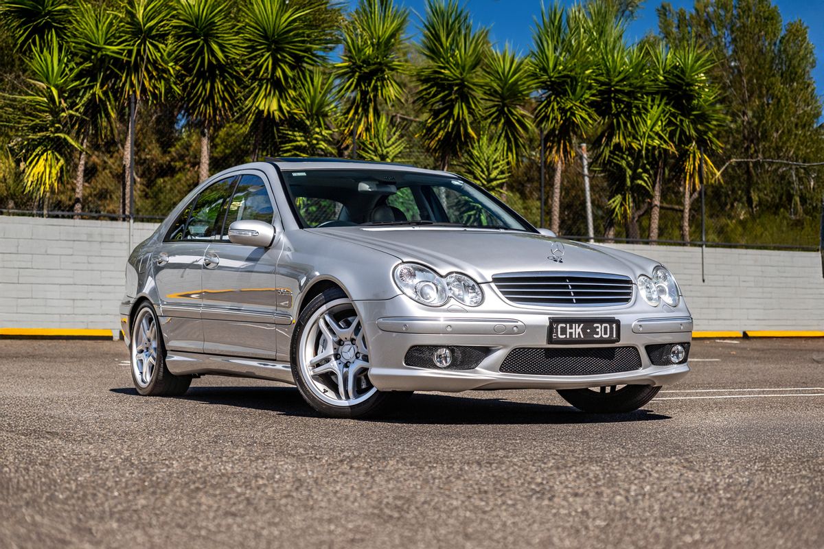 2004 Mercedes-Benz C55 AMG