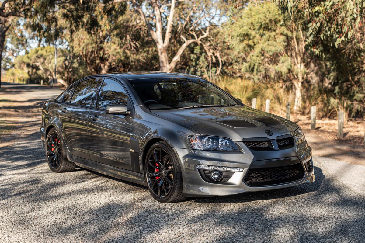 2012 Holden HSV Clubsport R8 SV Black Edition 