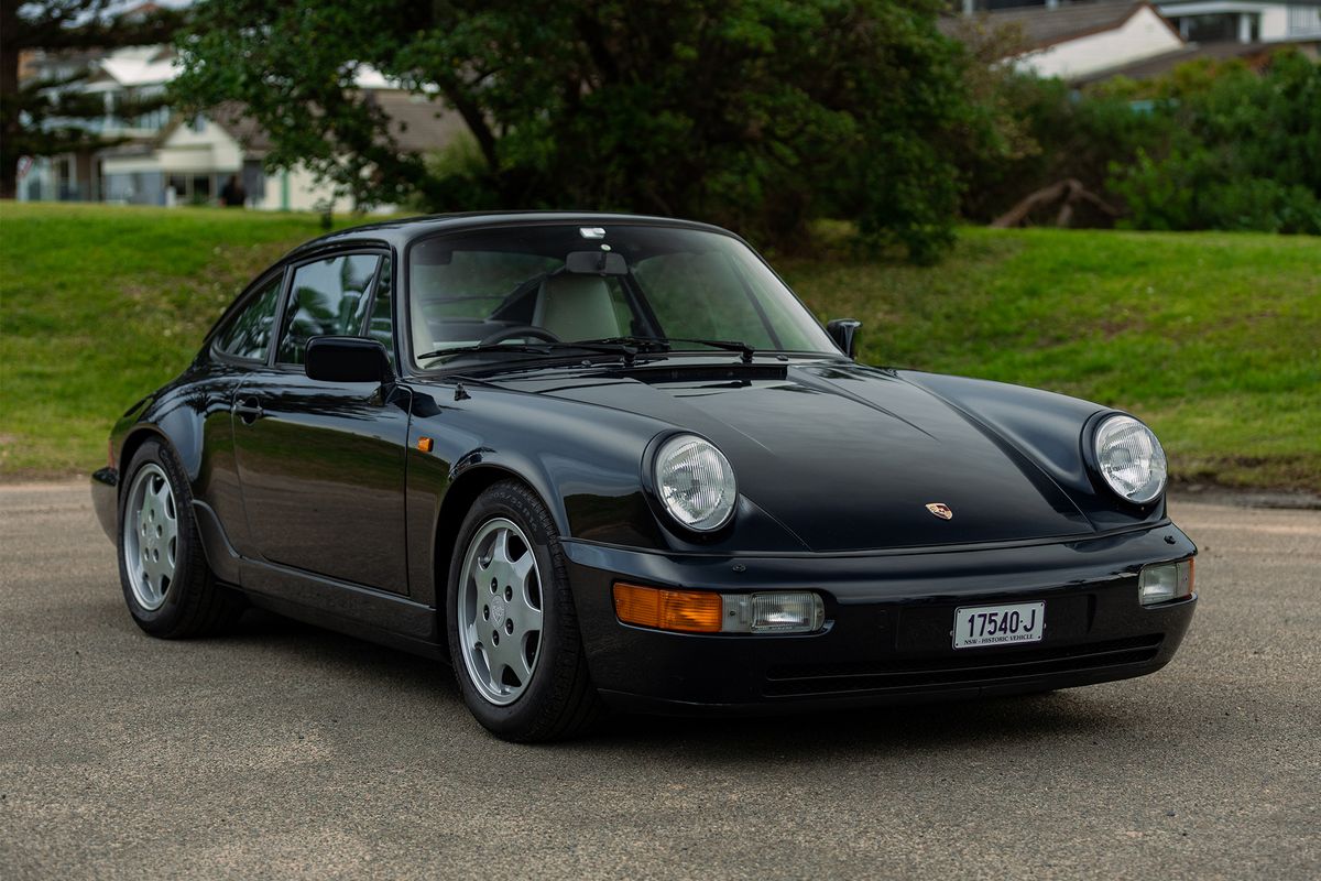1990 Porsche 911 (964) Carrera 2