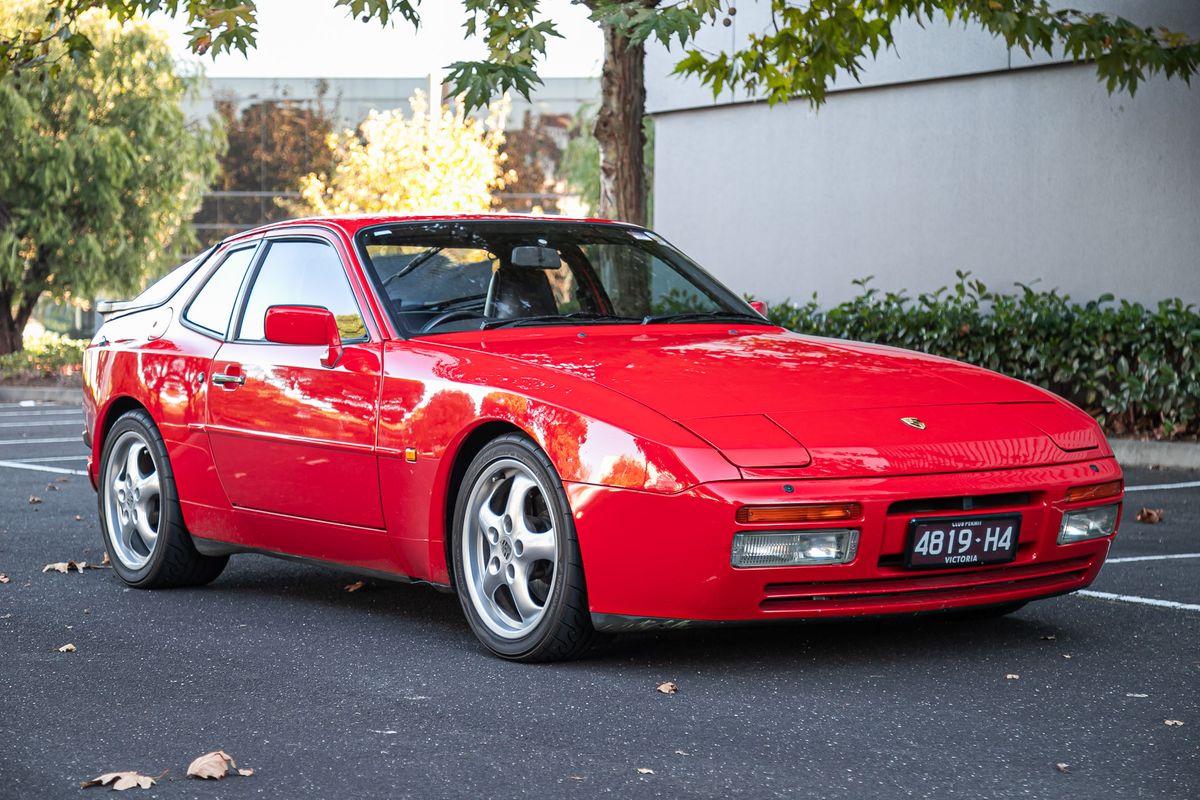 1987 Porsche 944 Turbo