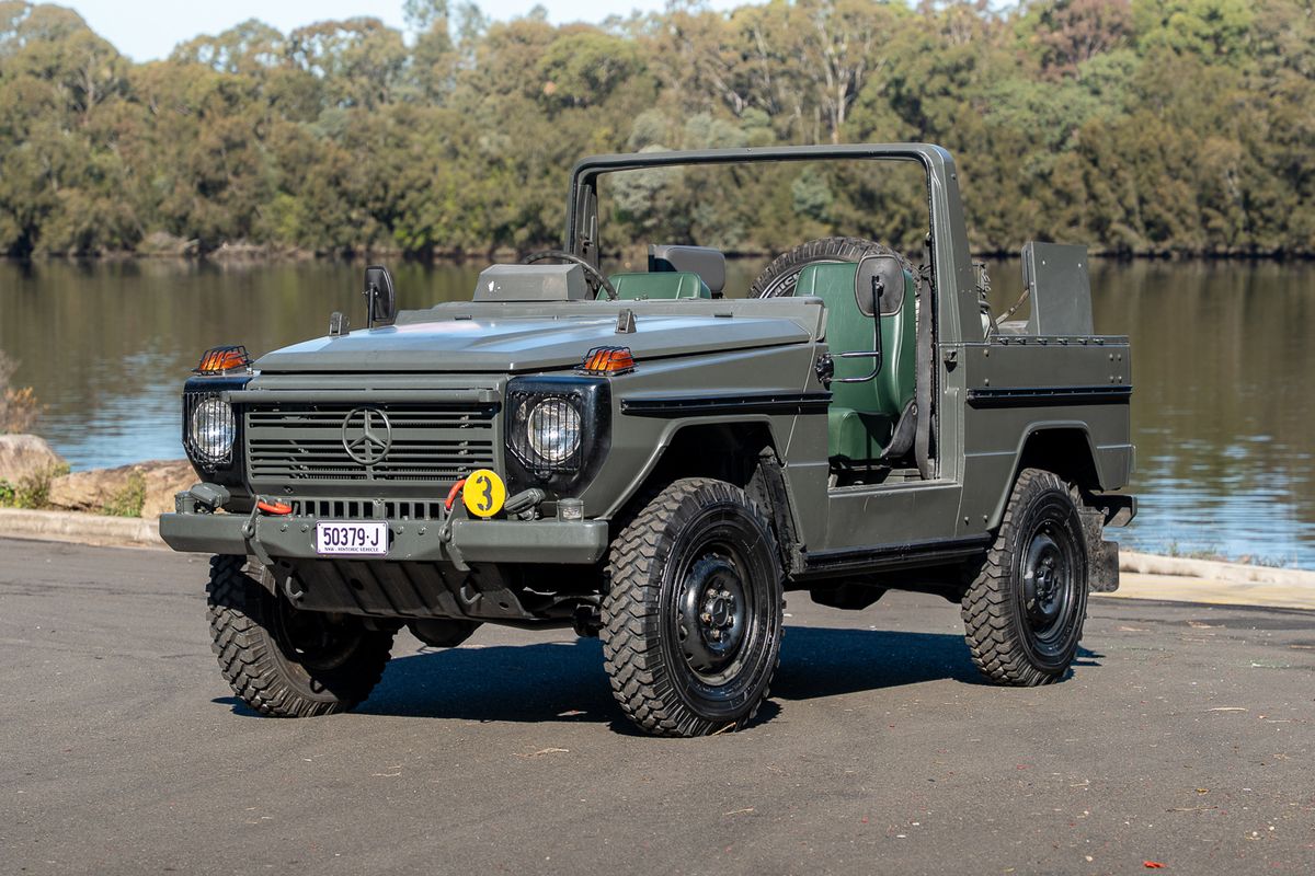 1982 Mercedes-Benz (W461) 240 GD Wolf