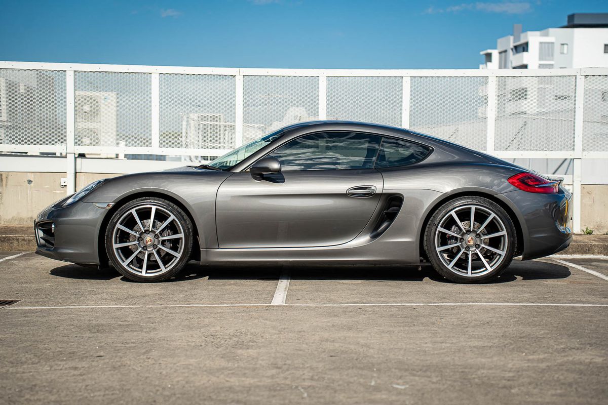 2013 Porsche Cayman
