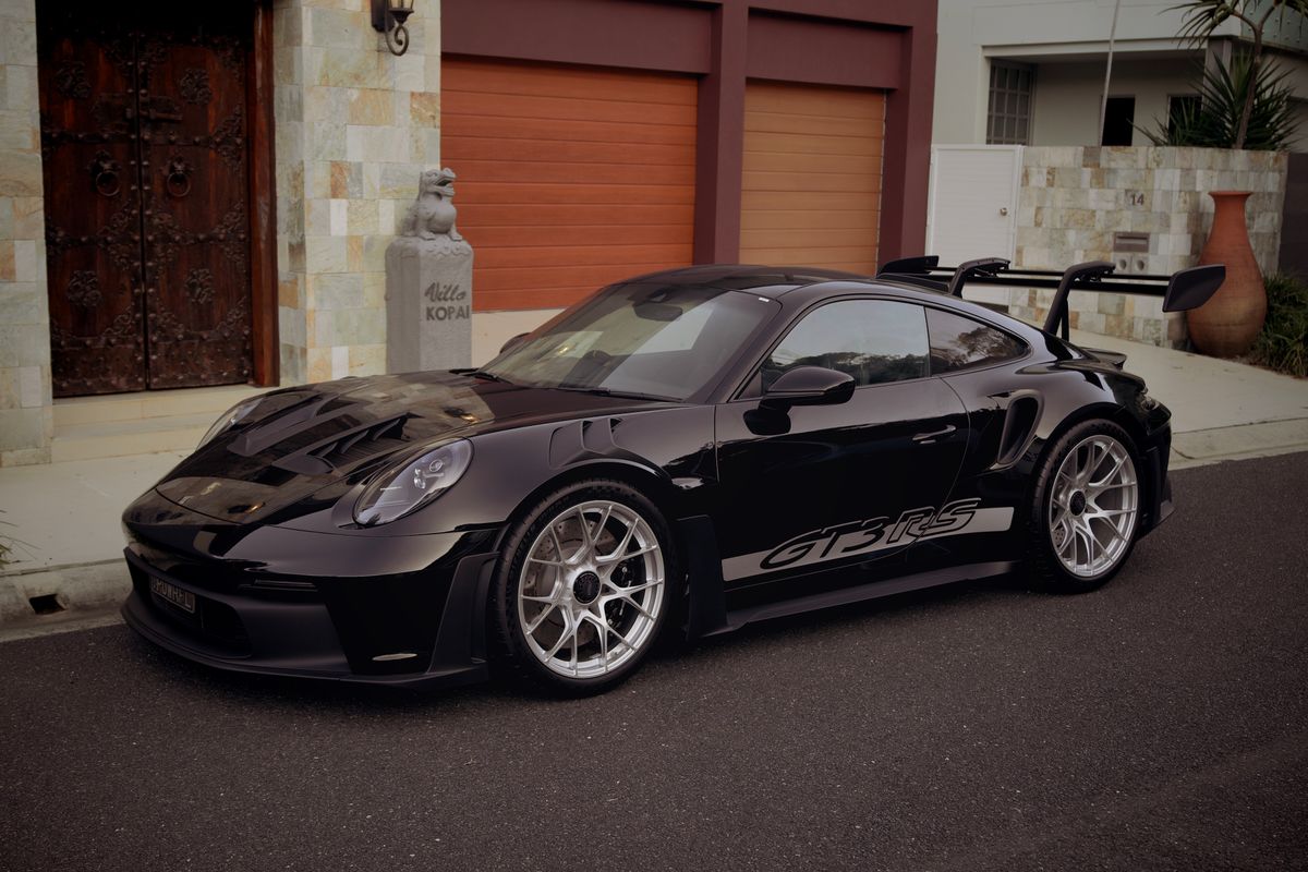 2024 Porsche 911 (992) GT3 RS - 35 KM
