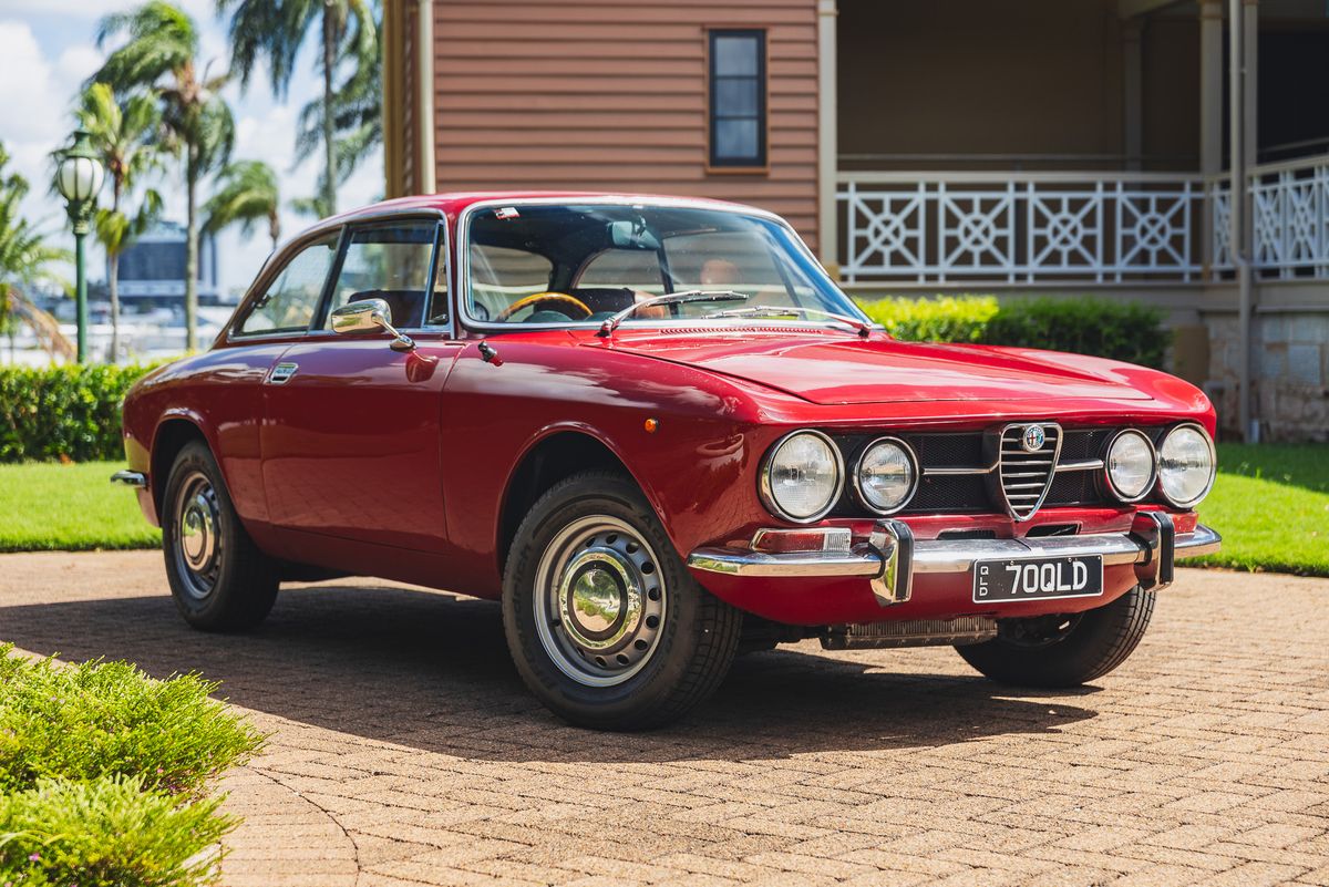 1971 Alfa Romeo 1750 GTV