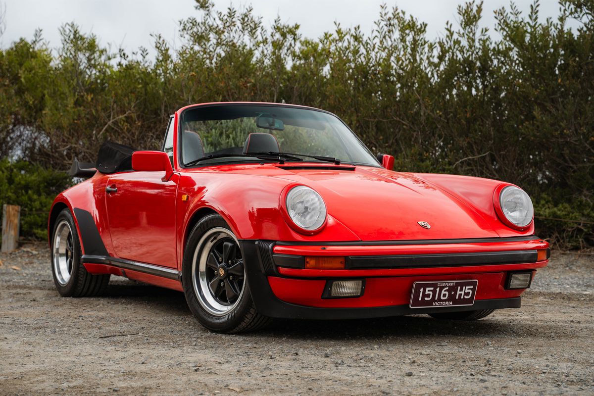 1989 Porsche 911 Carrera 3.2 Super Sport Cabriolet