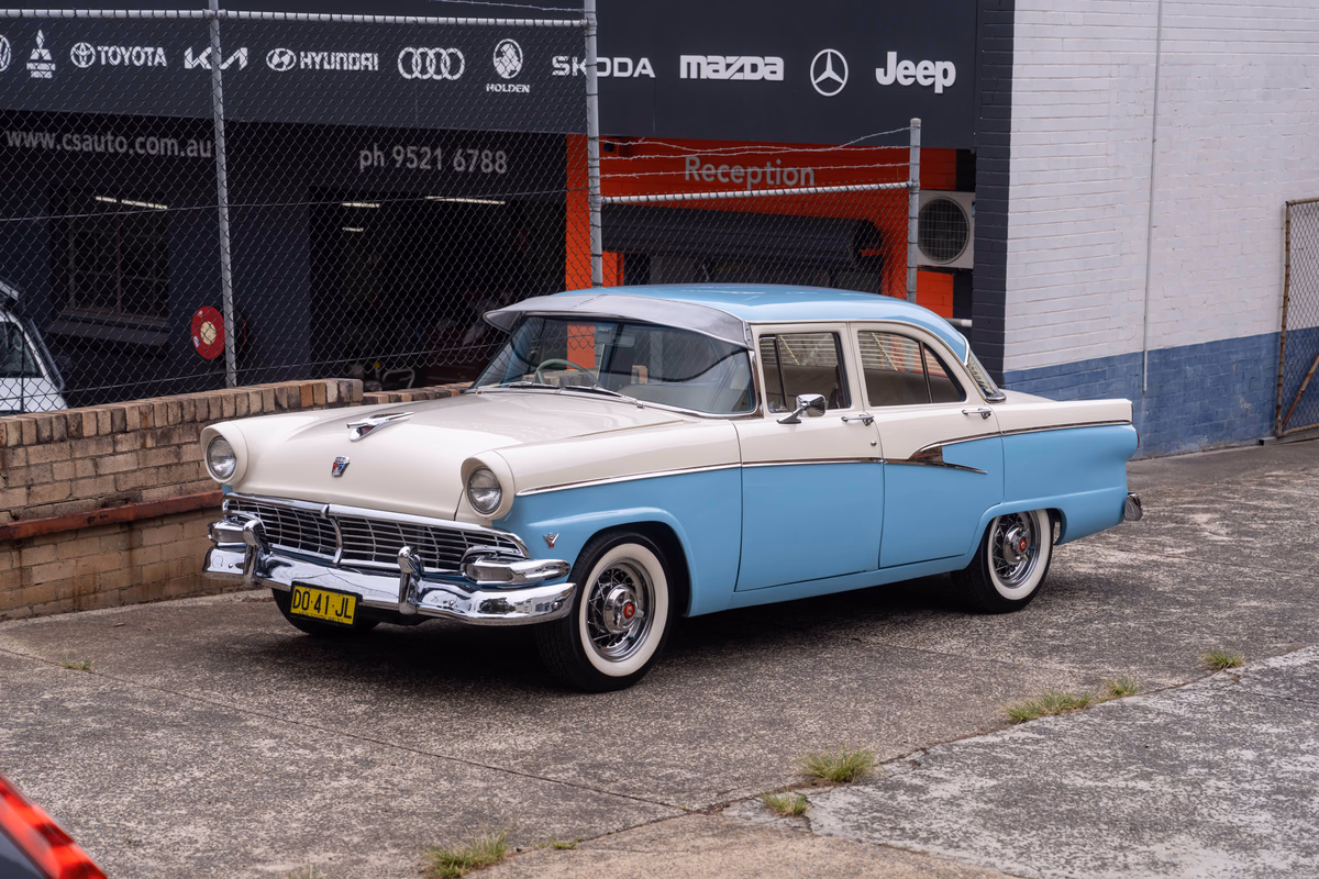 Ford Customline cover