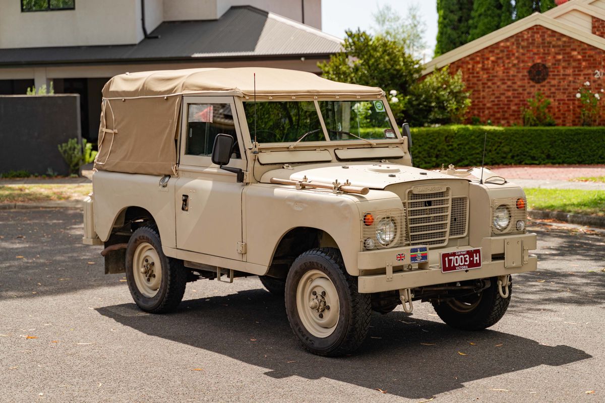 1973 Land Rover Series III 88"