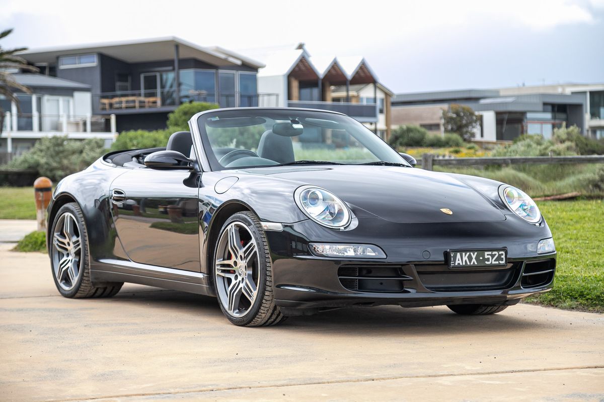2008 Porsche 911 (997) Carrera 4S Cabriolet - Manual