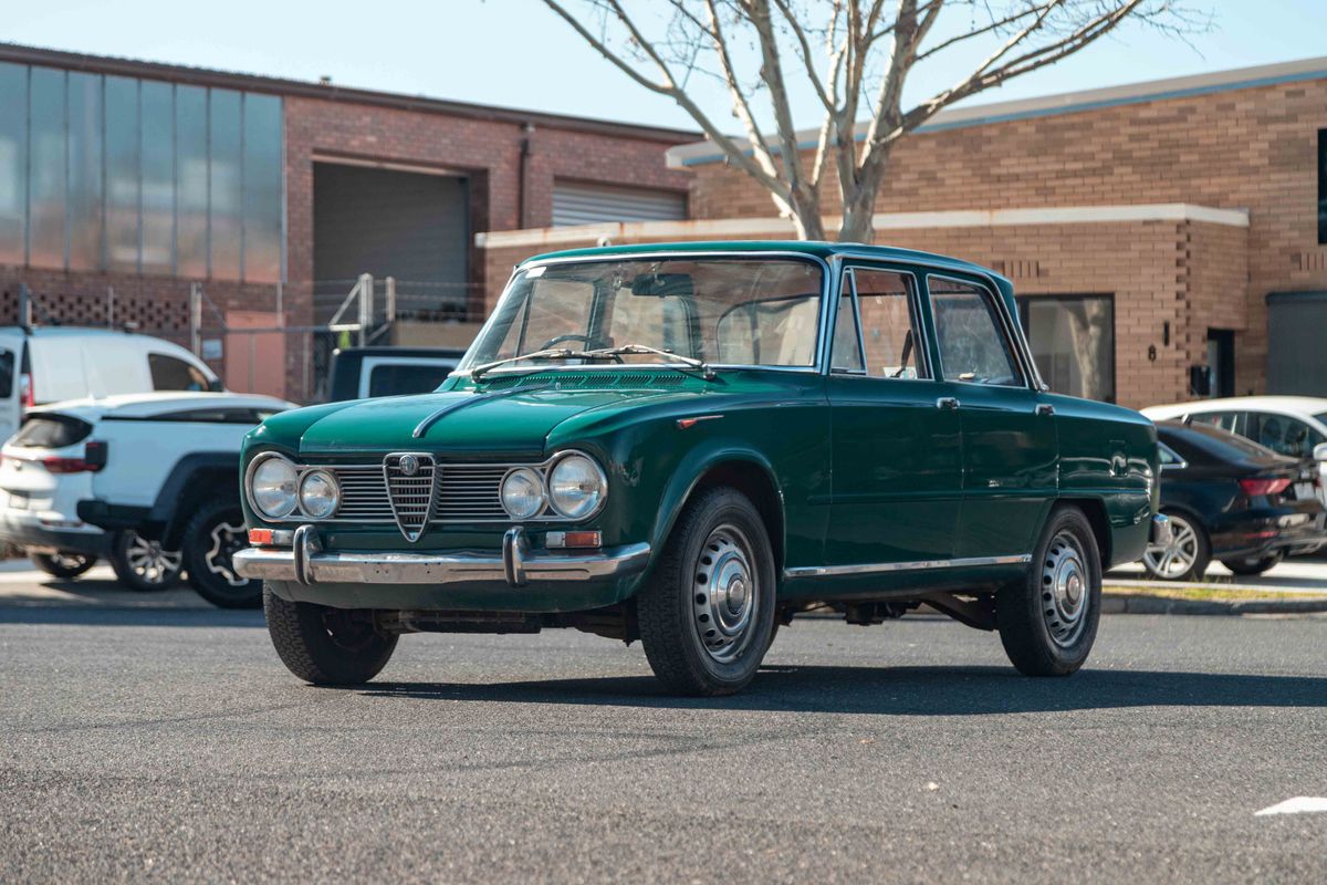 1966 Alfa Romeo Guilia Super 1600 - Barn Find