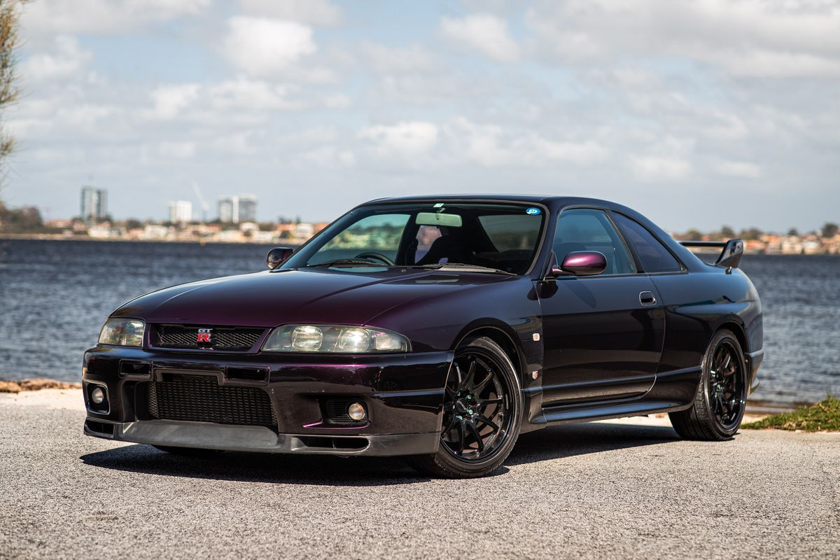 1995 NISSAN SKYLINE (R33) GT-R