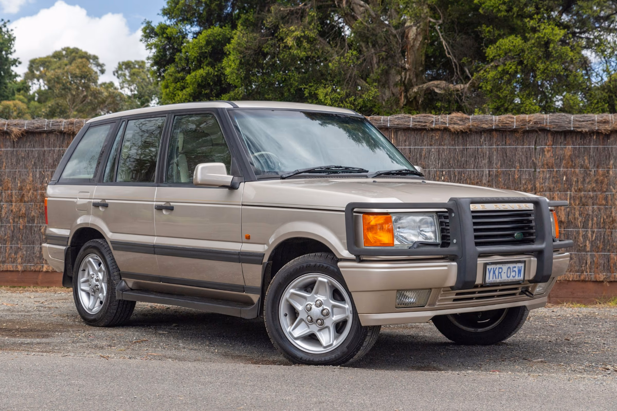 Range Rover P38 cover