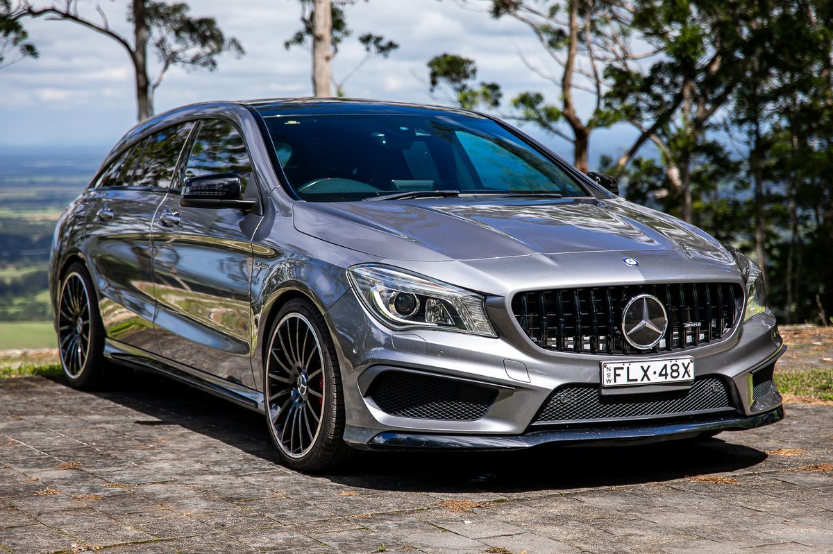 2015 Mercedes-Benz CLA 45 AMG Shooting Brake