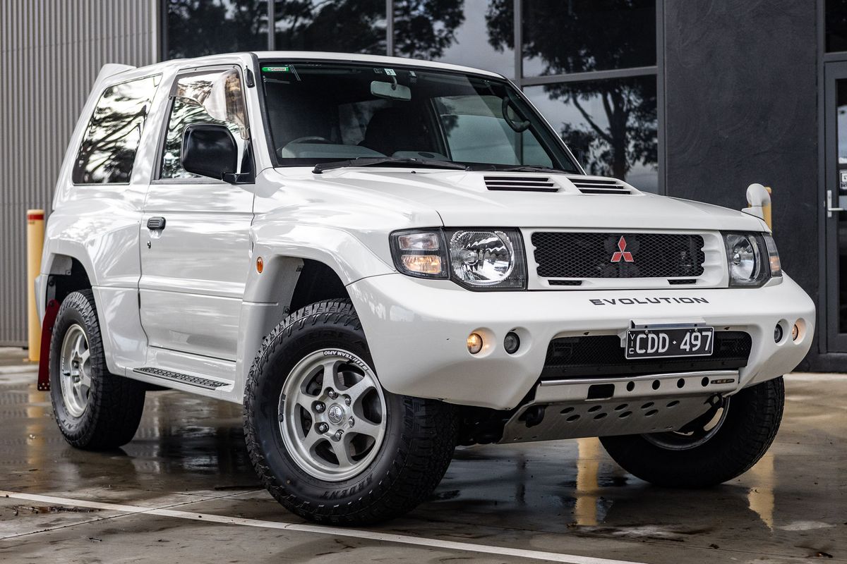 1998 MITSUBISHI PAJERO EVOLUTION
