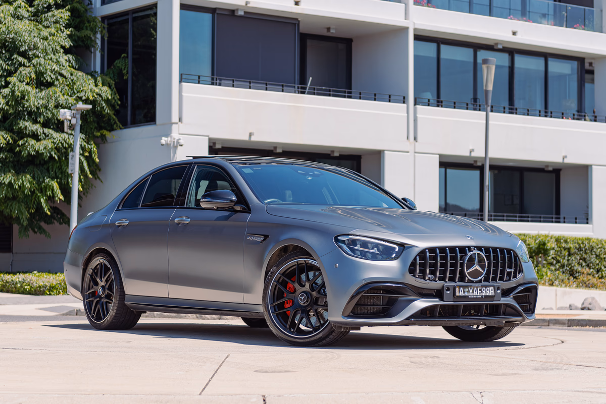 Mercedes-AMG E63 W213 cover