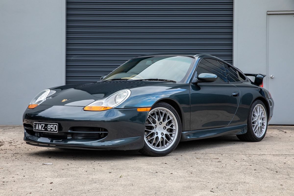 1998 PORSCHE 911 (996) CARRERA