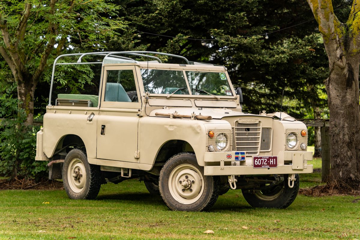 1973 Land Rover III