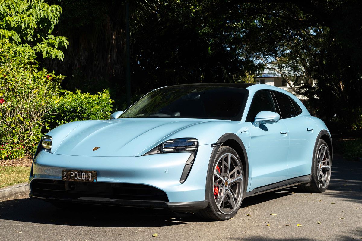 2022 Porsche Taycan 4S Cross Turismo