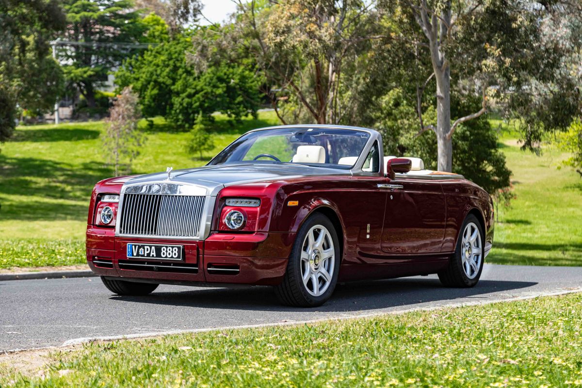 2008 Rolls-Royce Phantom Drophead Coupe - 16,874km